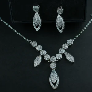 silver petal-shaped jewelry set