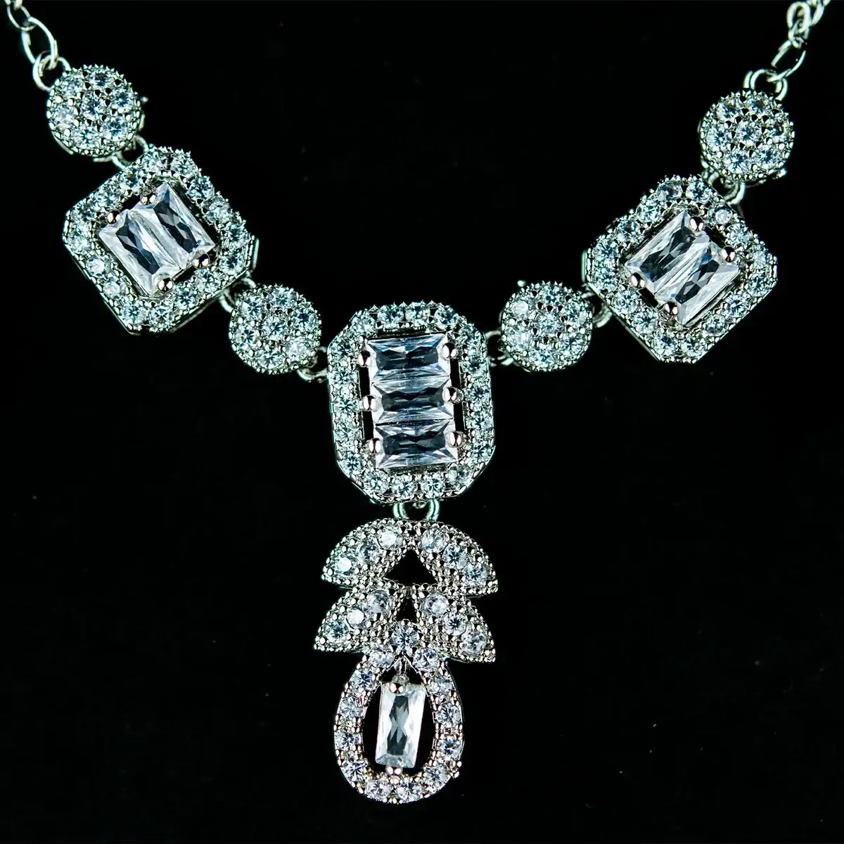 pendant set – Cubic Spark