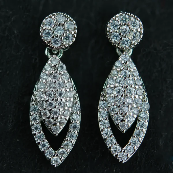 Kuzey Hub zirconia jewelry